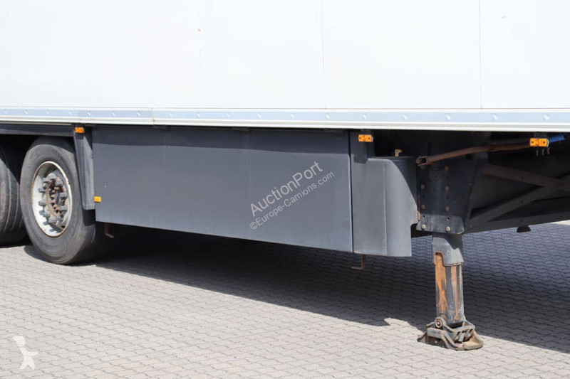 Semirremolque Schmitz Cargobull SCB*S3B