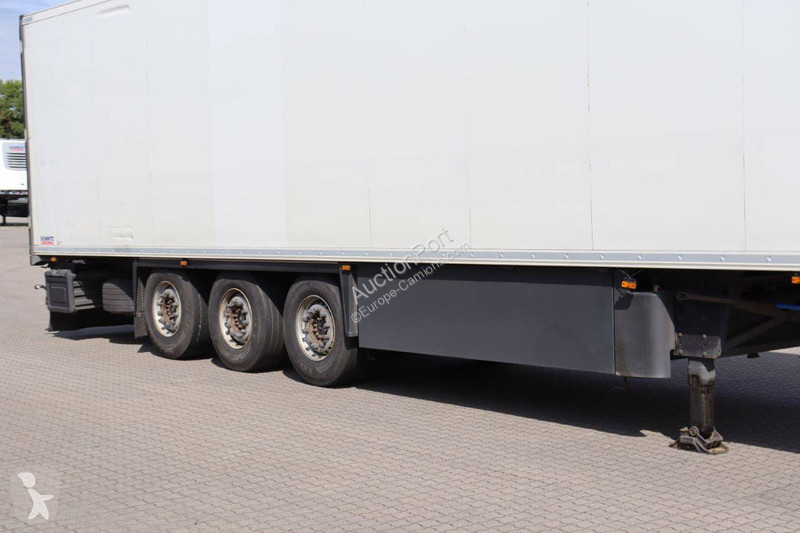 Semirremolque Schmitz Cargobull SCB*S3B
