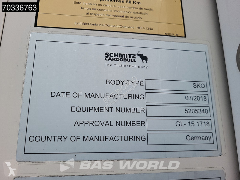 Semirremolque Schmitz Cargobull SCB*S3B 3 axles...
