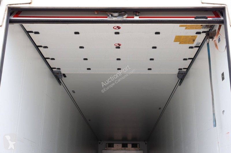 Semirremolque Schmitz Cargobull SCB*S3B