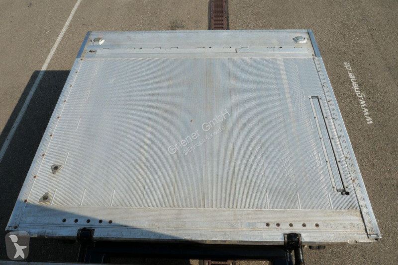 نصف مقطورة Schmitz Cargobull 18 /LZG CITY...