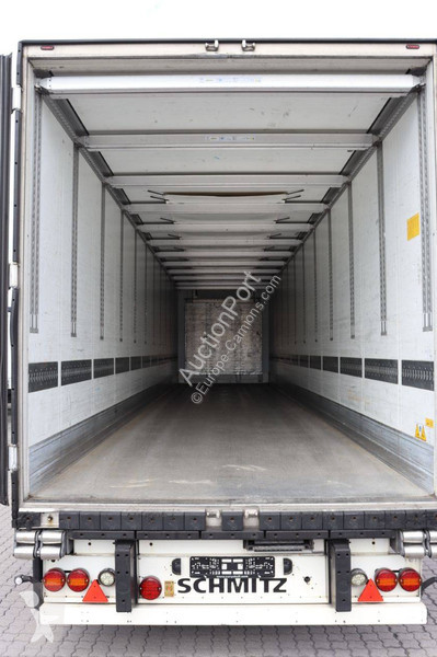 Semirremolque Schmitz Cargobull SCB*S3B