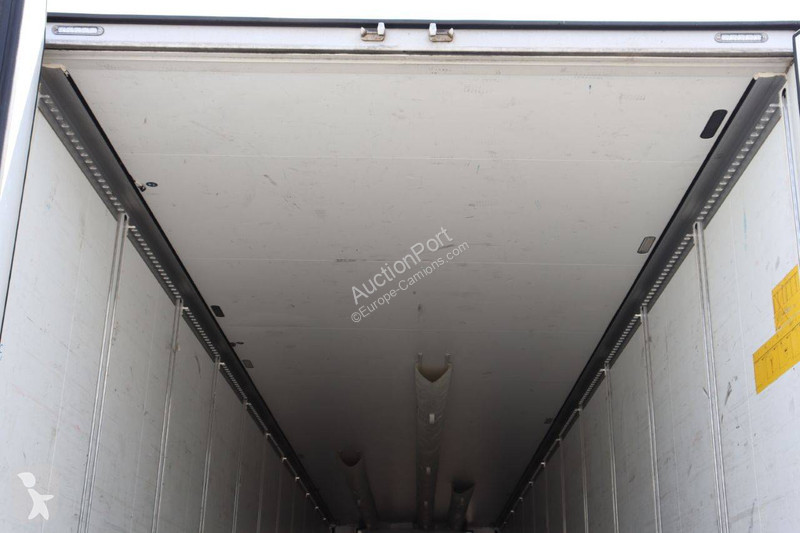 Semirremolque Schmitz Cargobull SCB*S3B