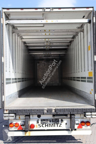 Semirremolque Schmitz Cargobull SCB*S3B
