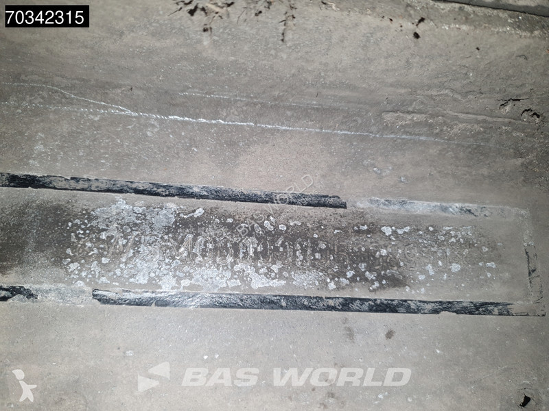 Schmitz Cargobull SCB*S3B Lift Axle Tailgate...