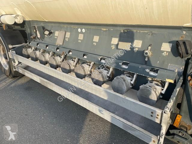 Semitrailer General Trailers