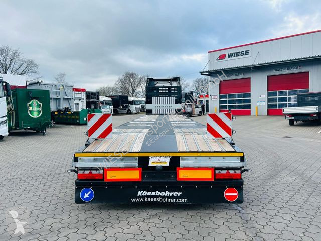 Semitrailer Kässbohrer SPS Mega Schwerlast...