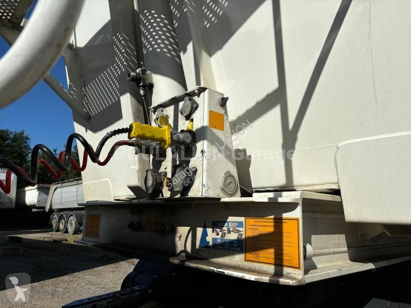 Semitrailer Benalu CEREALIERE SANS BÂCHE 52M3 3...