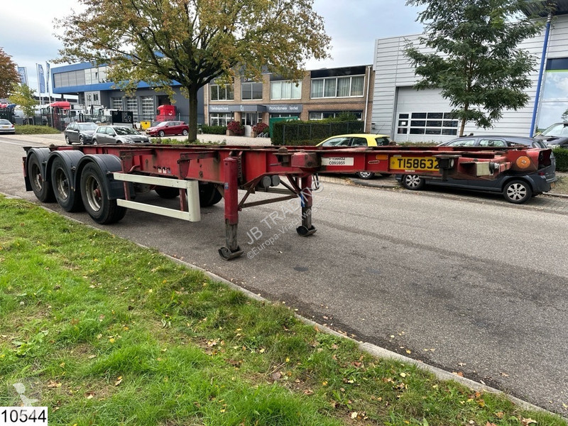 Semiremorca Dennison Chassis Twistlocks   20 FT...