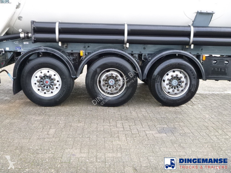 Semiremorca Cobo Powder tank alu 58 m3 (tipping)