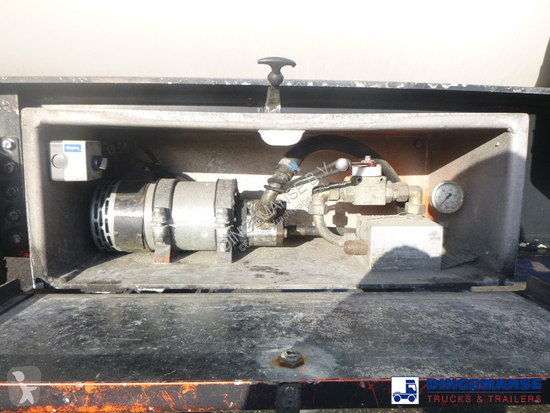 Semi reboque Feldbinder Powder tank alu 63 m3...