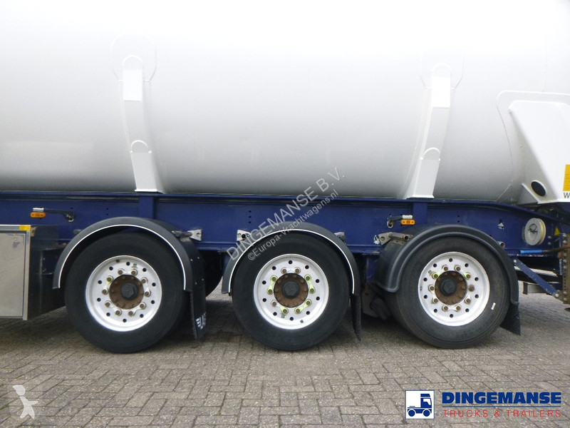 Semiremorca LAG Powder tank alu 58 m3 (tipping)