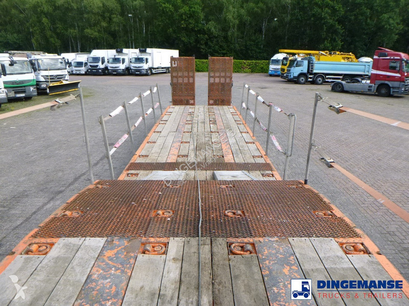 Semiremorca King 3-axle semi-lowbed trailer 44T...