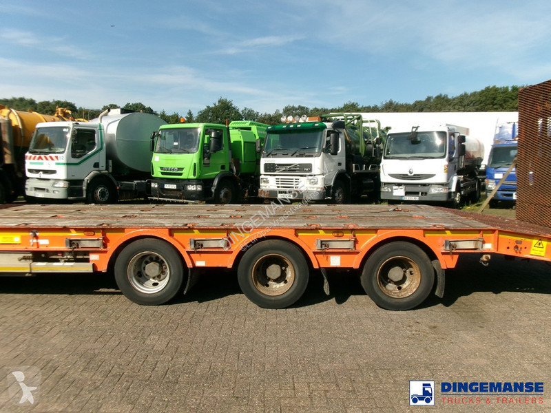 Semiremorca King 3-axle semi-lowbed trailer 44T...