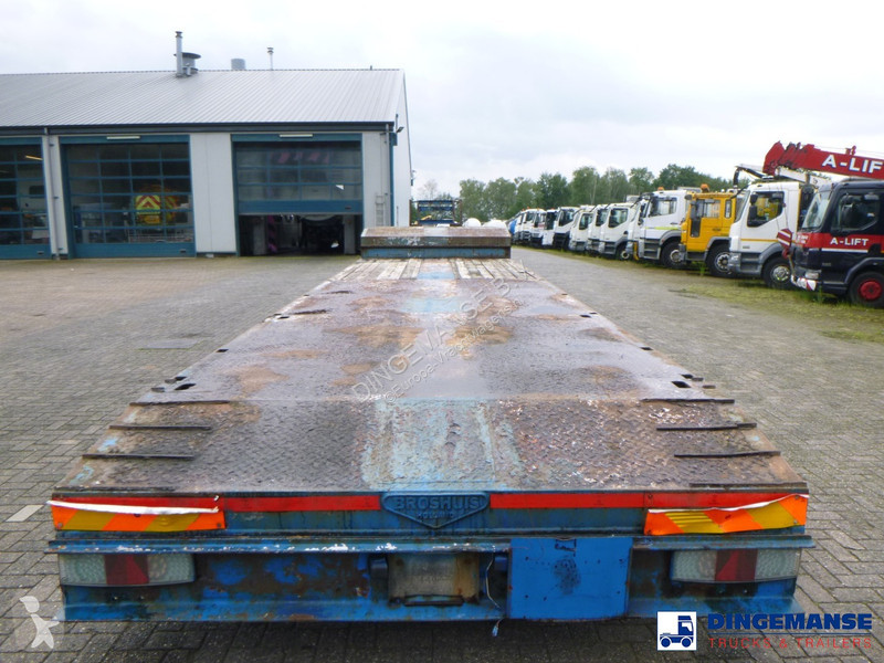 Semiremorca Broshuis 3-axle semi-lowbed trailer...