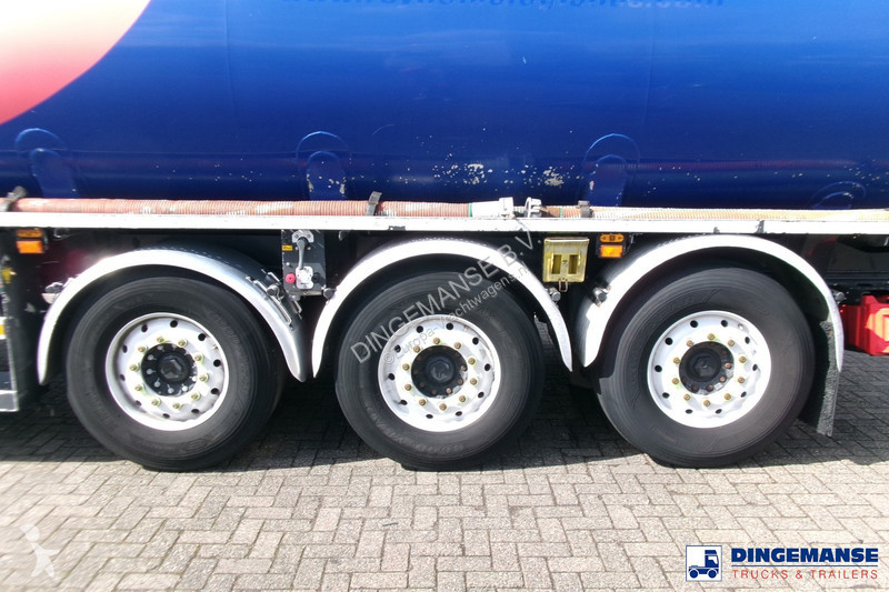 Semiremorca LAG Fuel tank alu 44.5 m3 / 6 comp...
