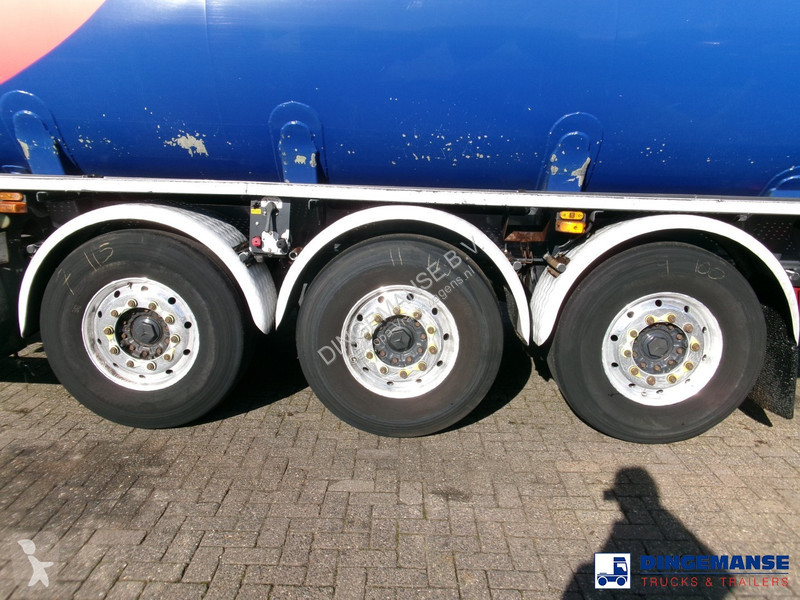 Semiremorca LAG Fuel tank alu 44.5 m3 / 6 comp...
