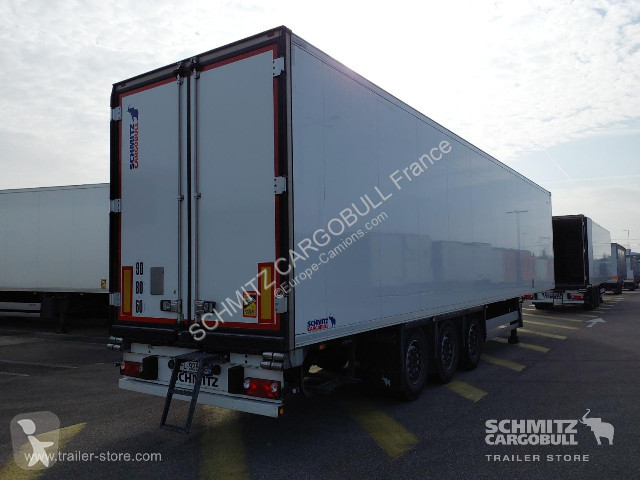 نصف مقطورة Schmitz Cargobull Semitrailer Reefer...