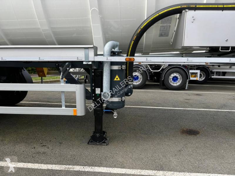 Semitrailer D-TEC 30,5m3 sous vide en inox...