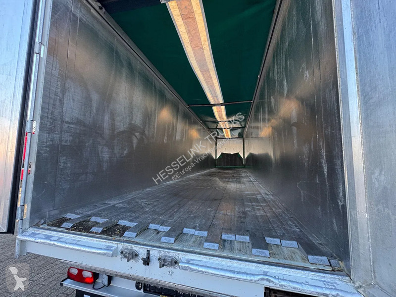 Semitrailer Kraker trailers 92m3 Agrar Steering...