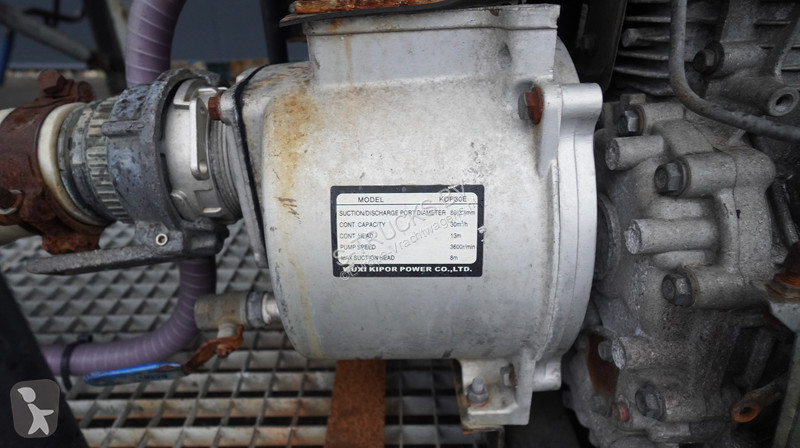 Semi reboque Burg 3 AXLE WATER TANK 29.975LTR