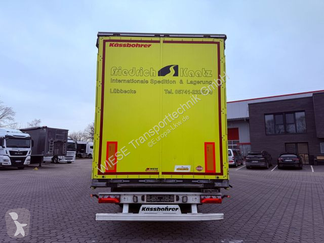 Semirimorchio Kässbohrer Schiebeplanen...