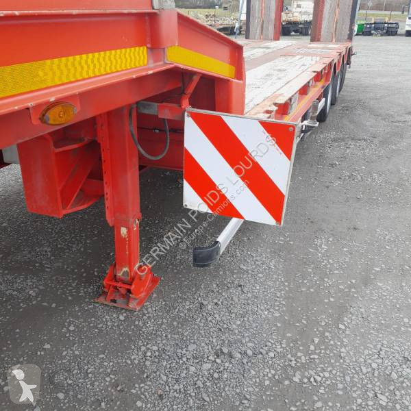Semitrailer Louault 3 essieux porte engin