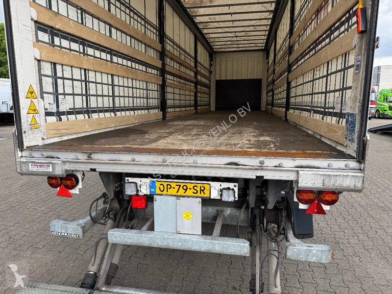 Semitrailer Krone City trailer met schuifzeilen...