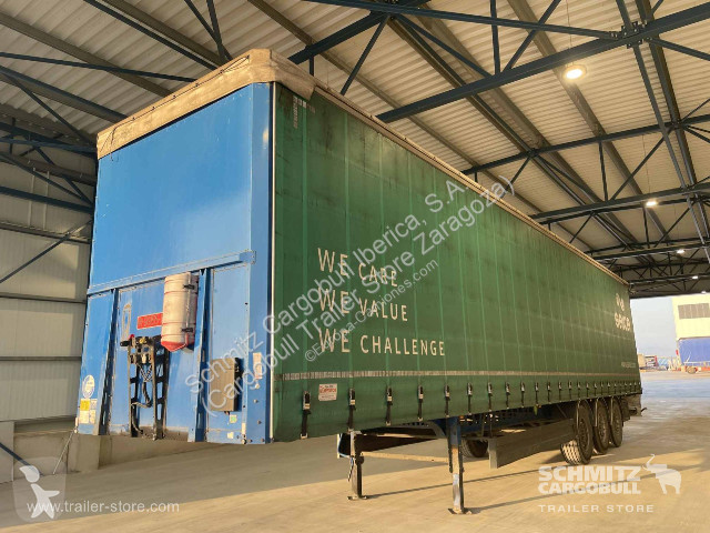 Semitrailer Berger Curtainsider Standard
