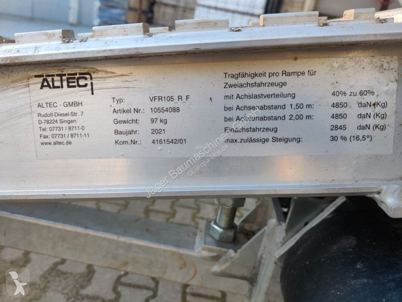 Semi remorque Schmitz Cargobull Neu TÜV-Rampe...