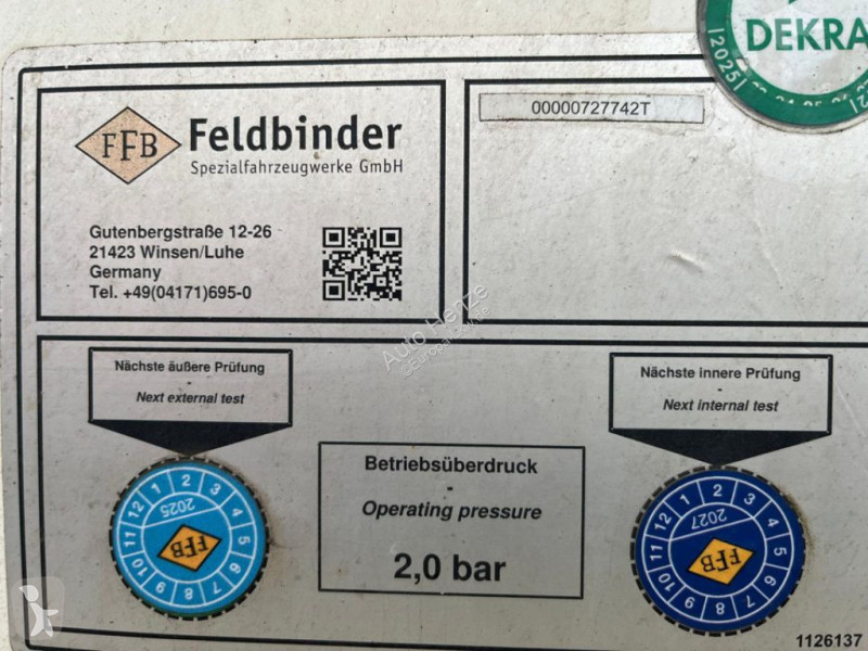 Semi reboque Feldbinder Silo für Staub und...