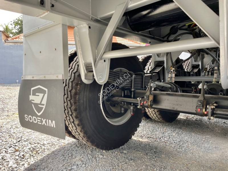 Semitrailer Sodexim Plateau porte-conteneurs