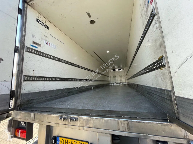 Semitrailer Pacton 11M 2 AS Carrier Vector 1800...