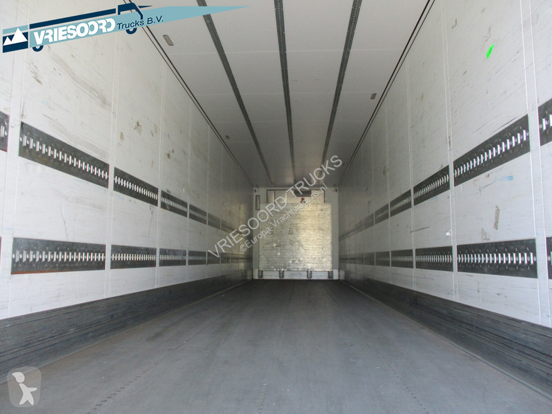 Semiremorca Schmitz Cargobull N/A SCB*S3B