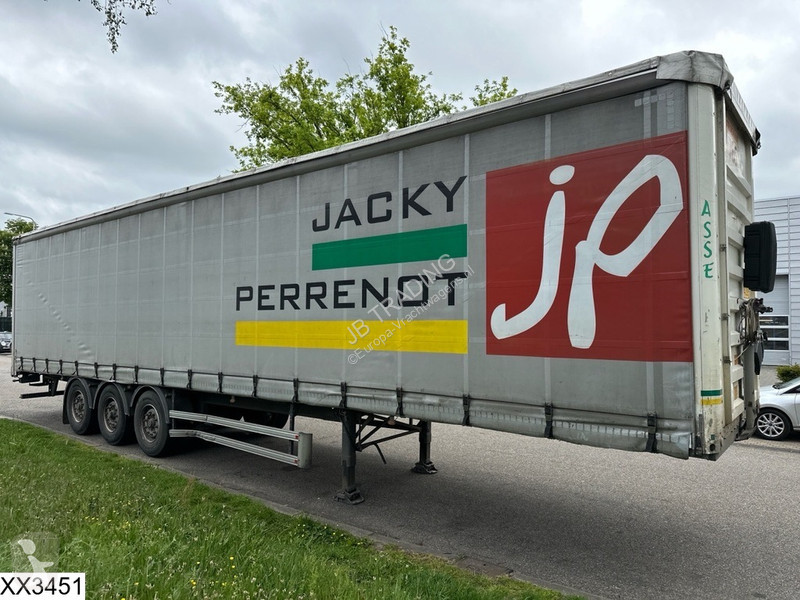 Semitrailer Fruehauf Tautliner