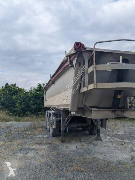 Semitrailer Benalu