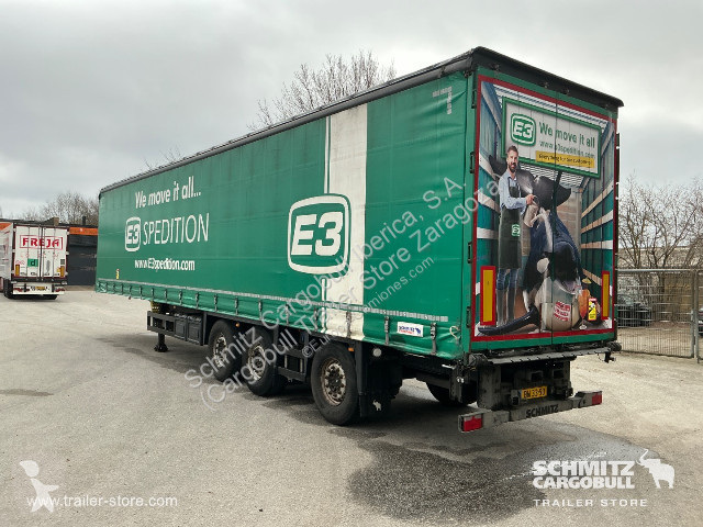Sættevogn Schmitz Cargobull Curtainsider Standard