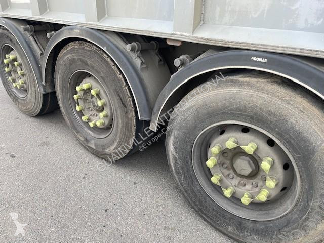 Semitrailer Benalu