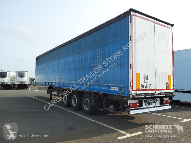 Semitrailer Schmitz Cargobull Semitrailer...