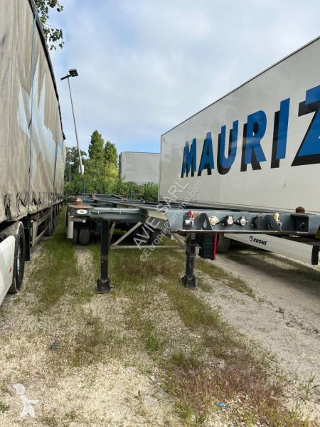 Semitrailer Fruehauf PORTE CONTAINER 2 ESSIEUX...