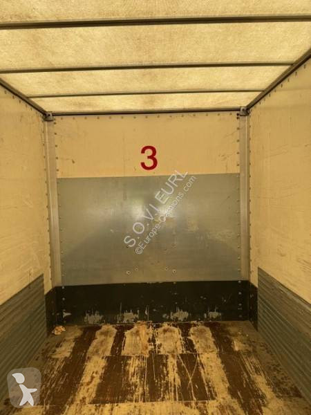 Semirimorchio Fruehauf