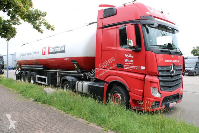 Semi reboque Spitzer SK2760 CAL 60M³ BPW Lift...