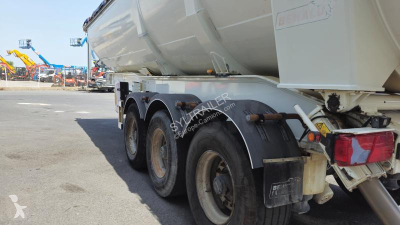 Semitrailer Benalu  C34 CNS