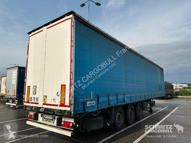Semitrailer Schmitz Cargobull Semitrailer...