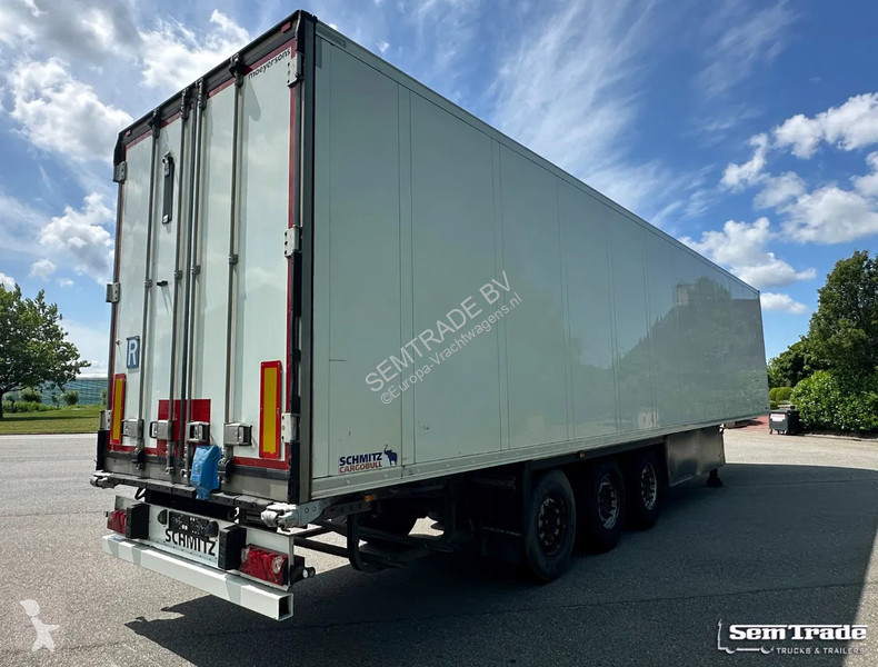 Oplegger Schmitz Cargobull SCB*S3B THERMO KING...