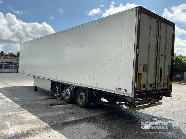 Oplegger Schmitz Cargobull Tiefkühler Fleischhang