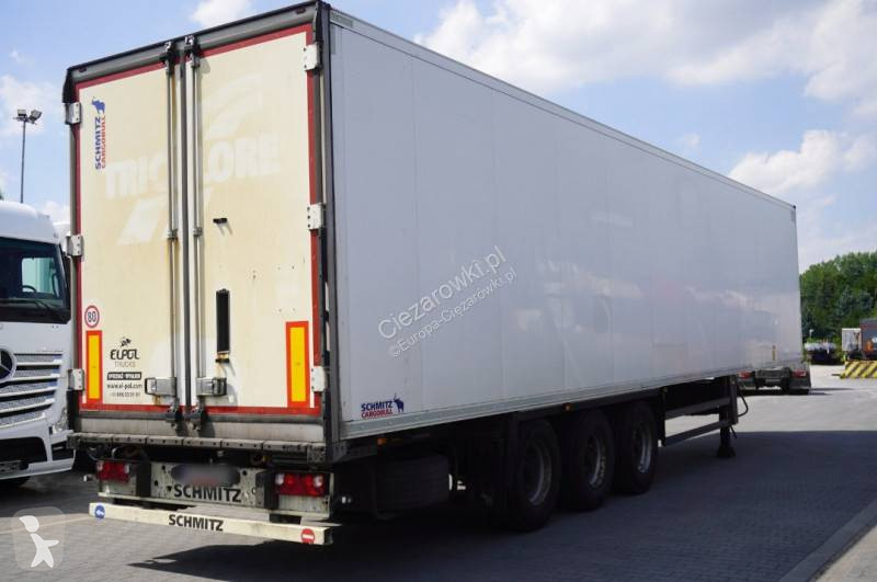 Semitrailer Schmitz Cargobull efrigerated...