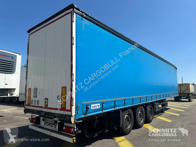Semitrailer Schmitz Cargobull Semitrailer...