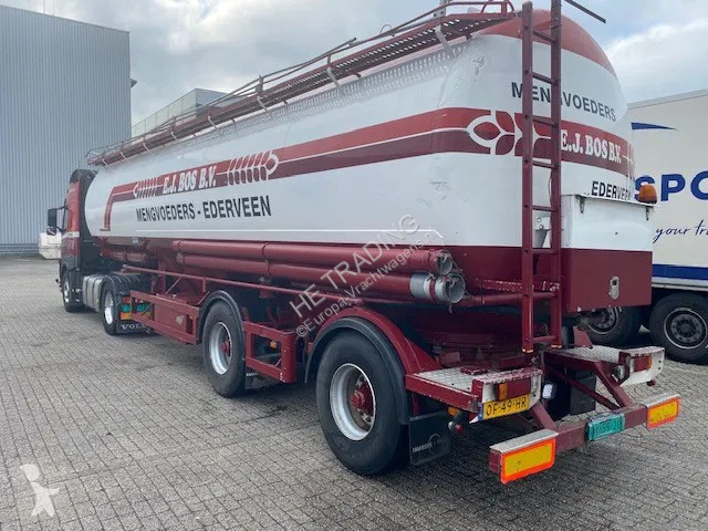 Semiremorca Volvo met Wijnveen silo oplegger 24...