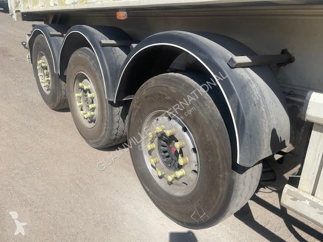 Semitrailer Stas